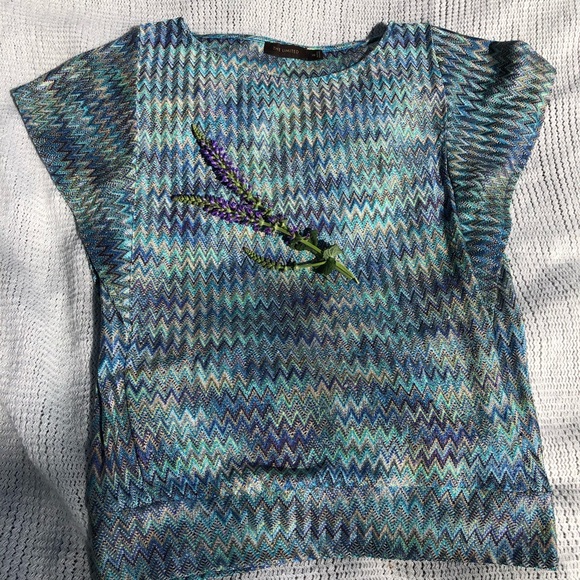 🎉3/$15 The Limited Chevron Butterfly Sleeve Top - Picture 1 of 8